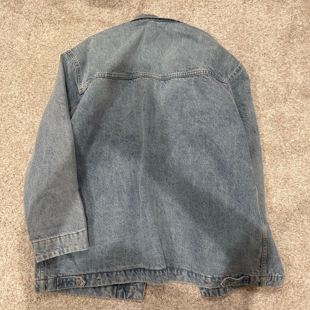 Aritzia Denim Forum Light Blue Oversized Jean Jacket - Picture 9 of 12
